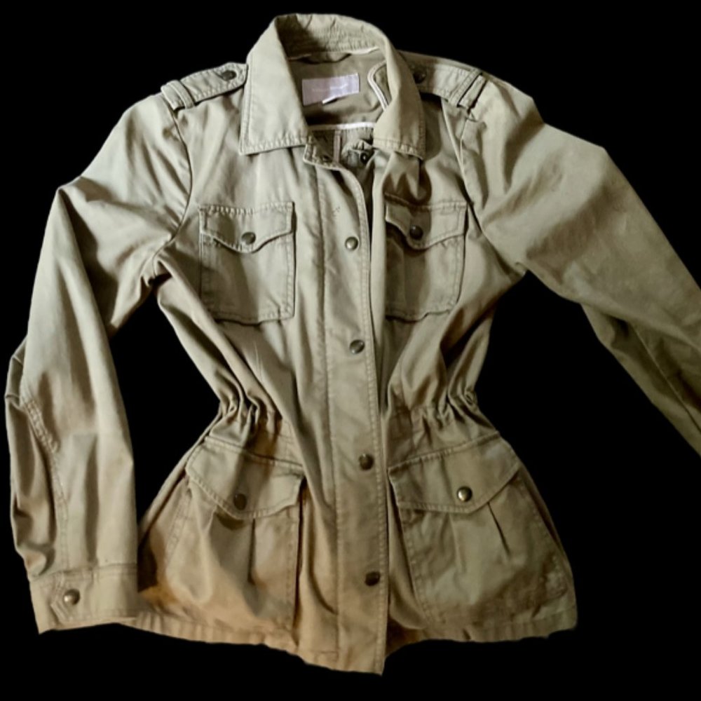 Banana Republic khaki cargo jacket-CLOSET CLEARANCE TO JUN 30!  SHIP $9.99!
